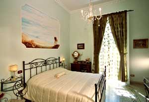 Comfort triple with city view, and private facilities